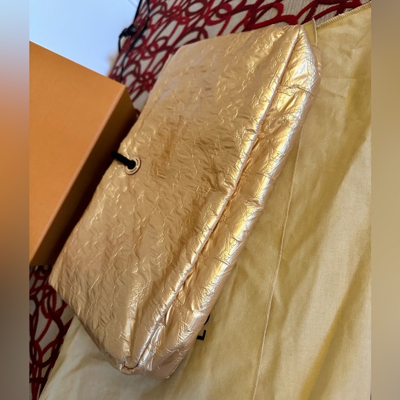 Louis Vuitton Limelight Clutch African Queen👜 - Picture 9 of 9